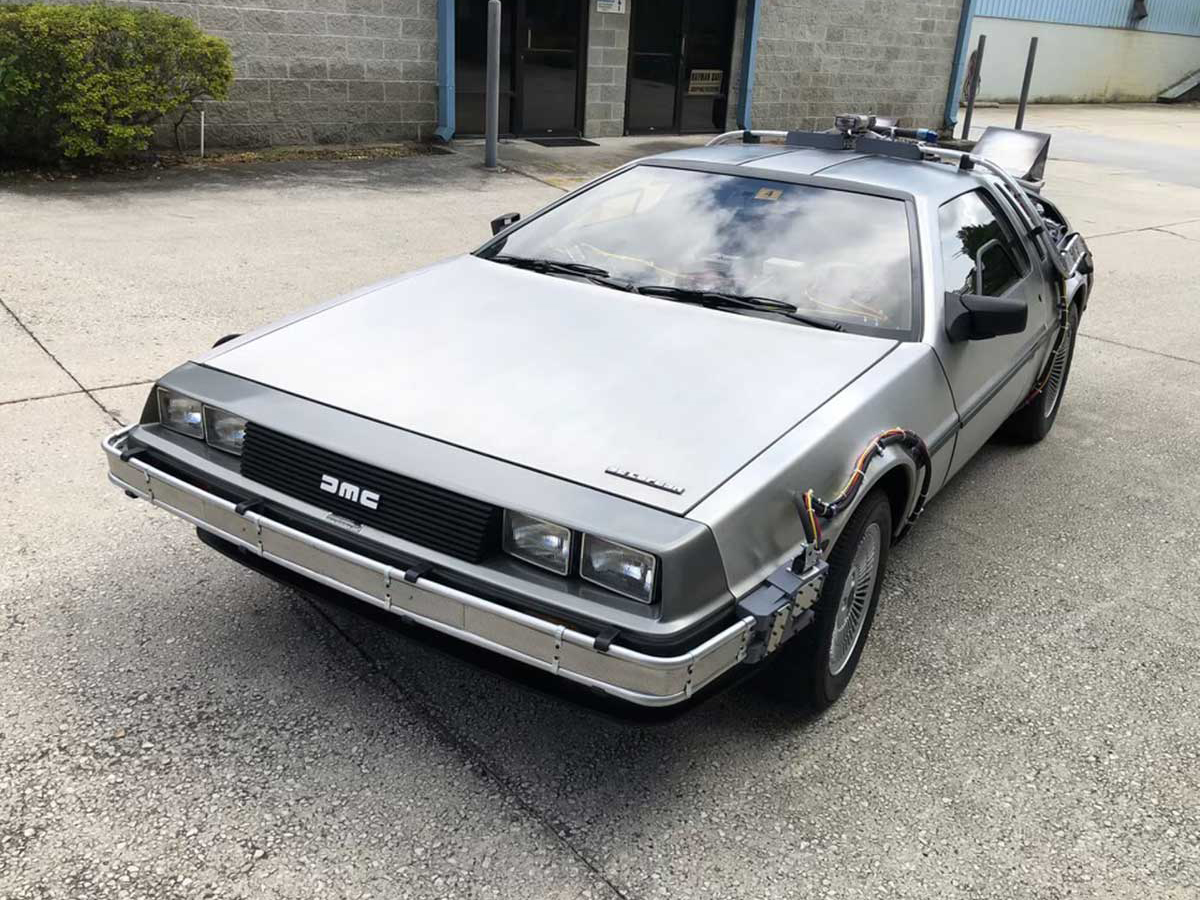 Denne DeLorean DMC 12 er af eksperter vurderet til at være den absolut bedste kopi af bilen fra filmen "Tilbage til fremtiden".
