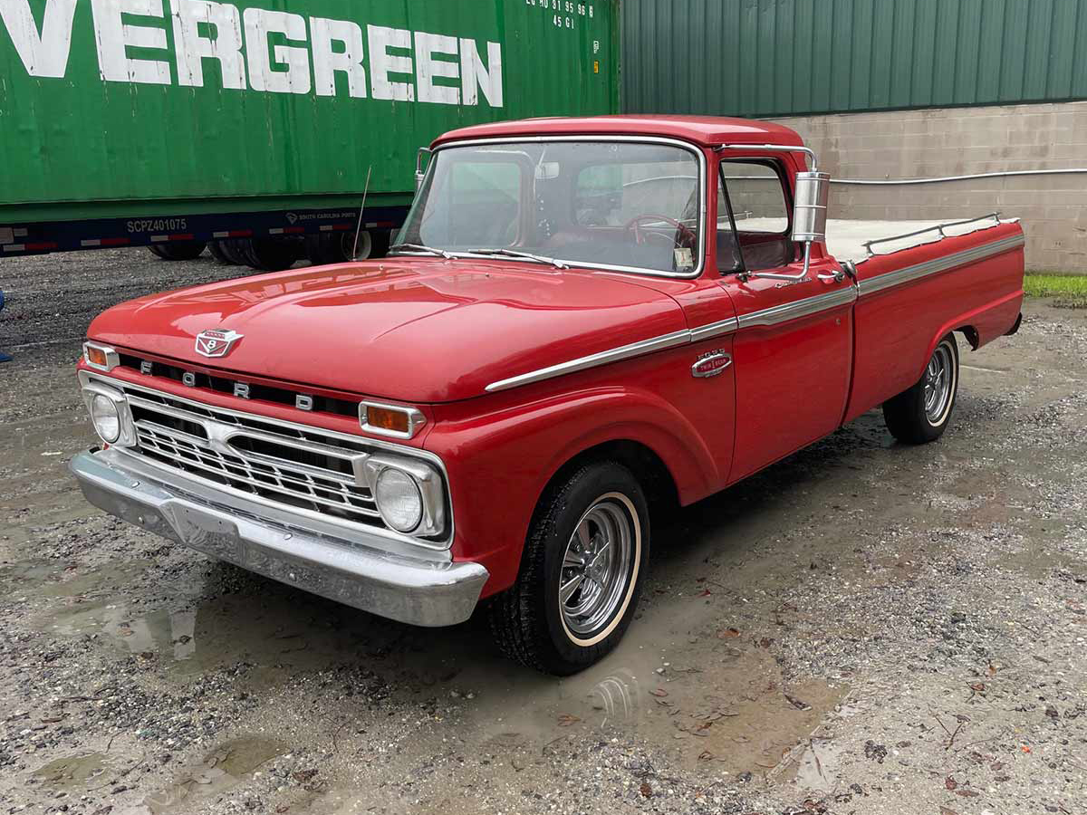 Ford Mustang GT 2014.