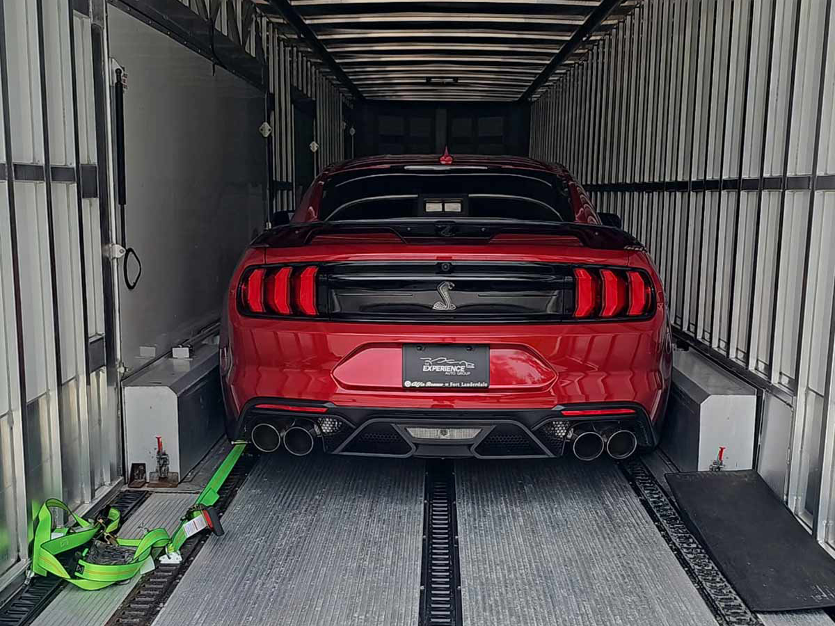 Sikker transport af bilen